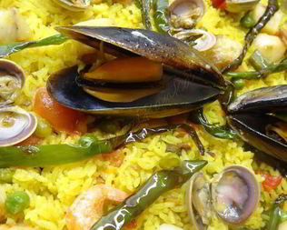 Испанская паэлья с морепродуктами