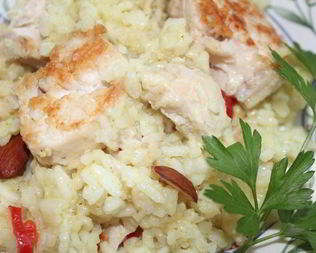 Китайский остро-сладкий плов из курятины