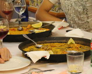 Классическая валенсийская паэлья