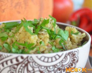 Пилав из булгура с баклажанами