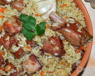 Плов с копчеными ребрышками