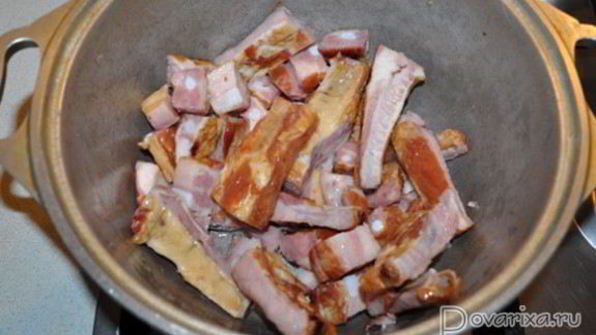 плов с копчеными ребрышками