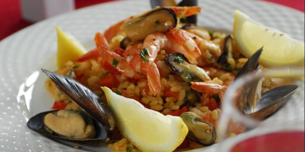 Рецепт плов с креветками и мидиями