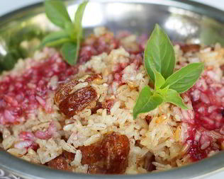 Плов с разноцветным рисом