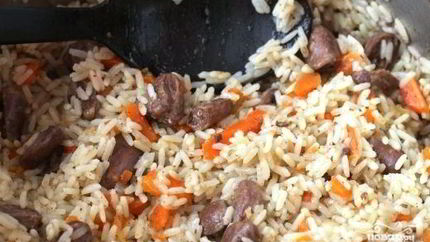 Плов с сердечками куриными