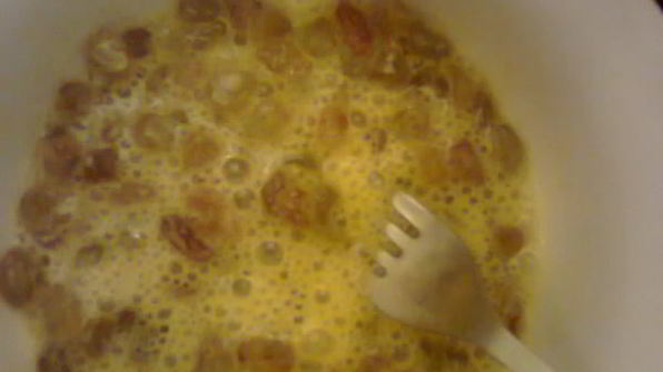 плов с яйцом