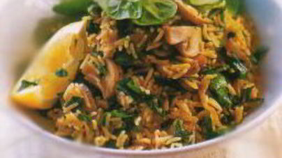 Плов со шпинатом, грибами и лимоном