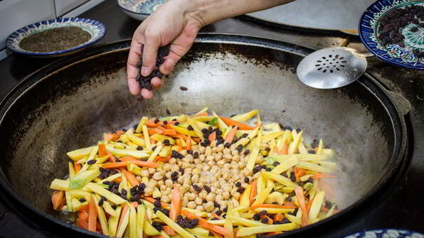 праздничный плов