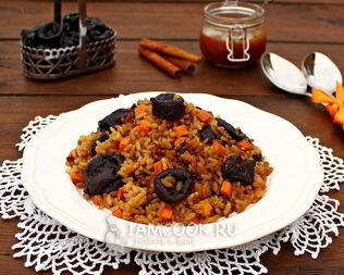 Сладкий плов в мультиварке