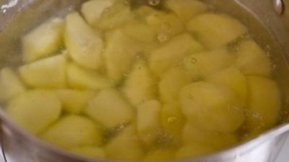 пюре из брокколи и картофеля