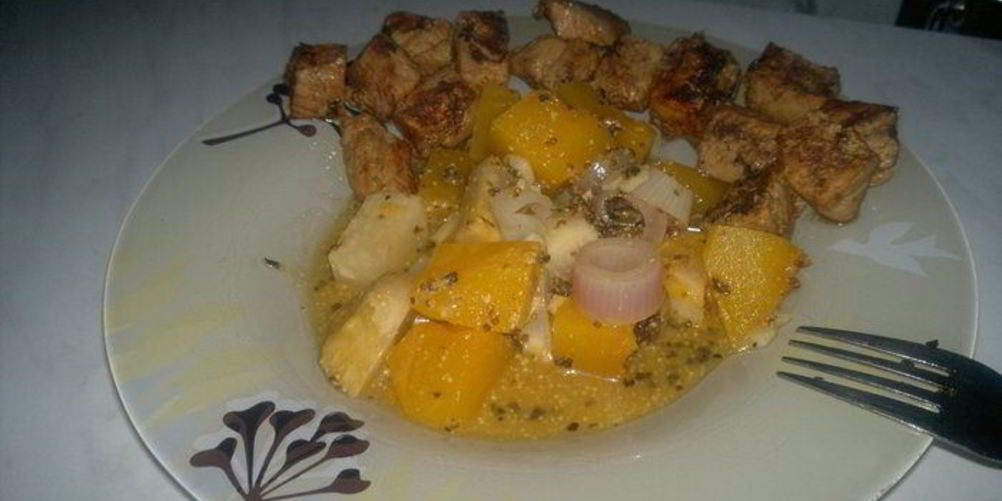 Рецепт французское горчичное овощное рагу и сладкая свиная корейка