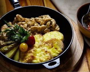 Фрикасе из курицы с картофелем