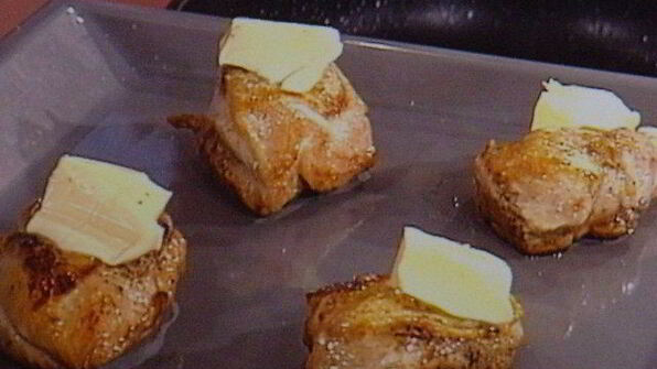 куриное филе с овощным рагу под бальзамическим соусом