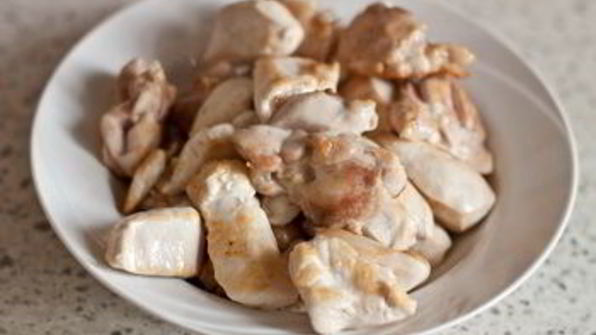 курица в овощном рагу