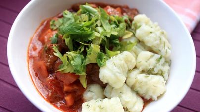 Мясное рагу с картофельными ньокками