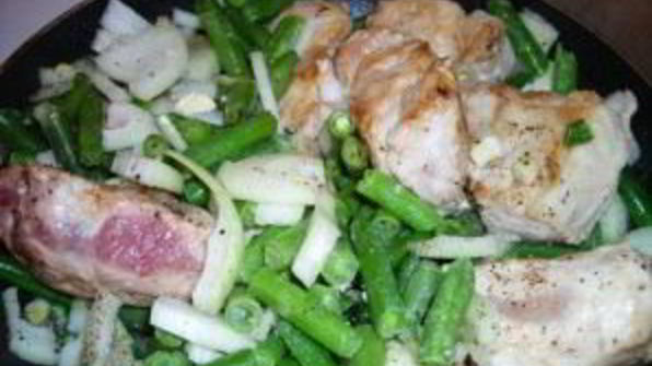 мясное рагу со спаржевой фасолью