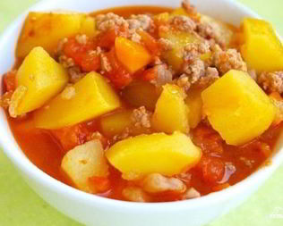 Овощное рагу с фаршем