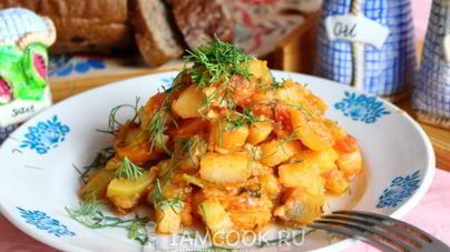 Овощное рагу с кабачками в мультиварке