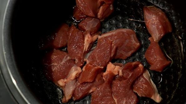 рагу из говядины с черносливом