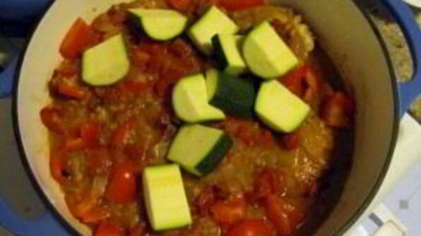 рагу из кабачков с курицей