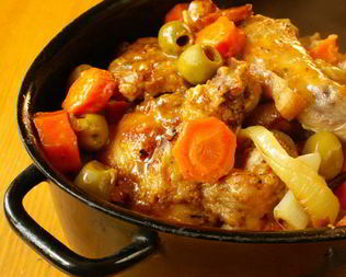 Рагу из кролика с оливками