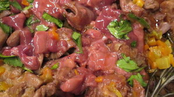 рагу из кролика в вине с тальятелле