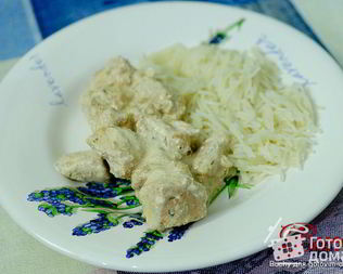 Рагу из курицы со сливками и можжевельником