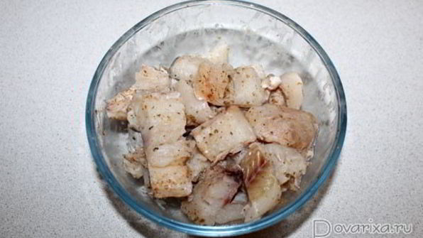 рагу из минтая с шампиньонами и брокколи