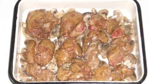 рагу овощное с грибами и куриной печенью