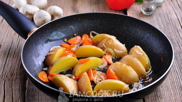 рагу овощное с капустой и картошкой