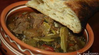 Рагу с говядиной и овощами, запеченными на мангале