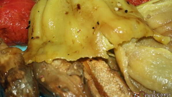 рагу с говядиной и овощами, запеченными на мангале