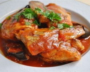 Рагу с куриной грудкой и белыми грибами