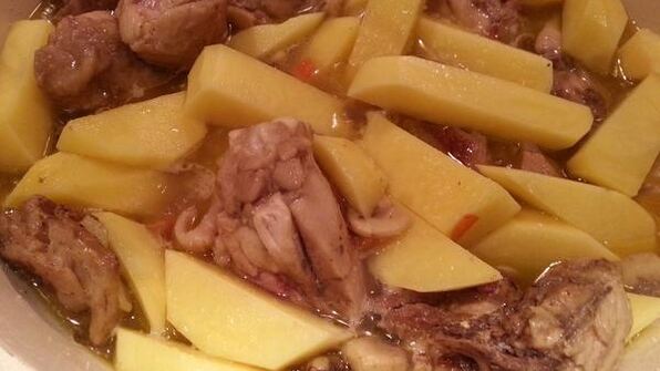 рагу с курицей и овощами