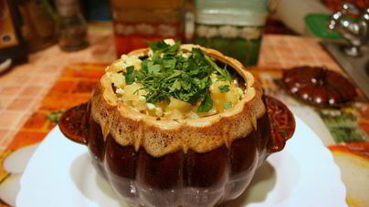 Рагу в горшочках с курицей