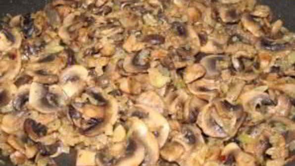 рагу в горшочках с курицей