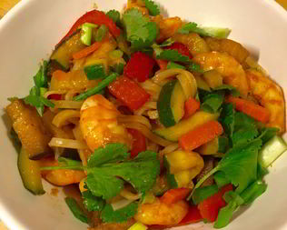 Рисовая лапша с креветками