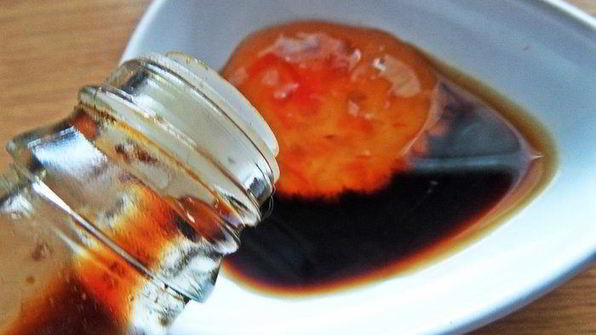 рисовая лапша с овощами и крабом