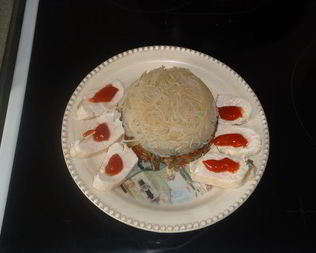 Рисовая лапша с овощами и курицей