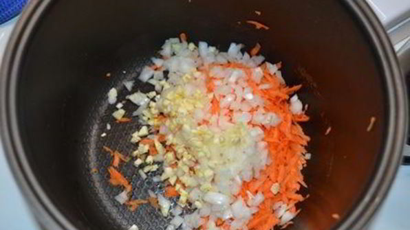 ризотто с курицей и грибами в мультиварке