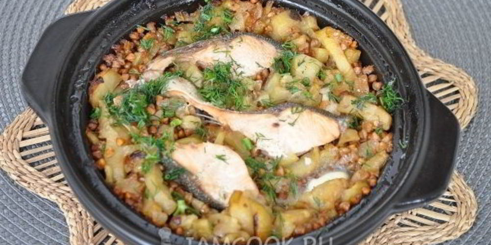 Рецепт горбуша с гречкой и баклажанами