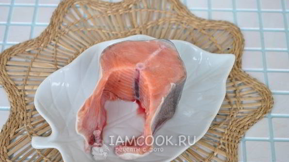 горбуша с гречкой и баклажанами