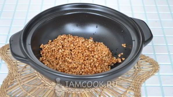 горбуша с гречкой и баклажанами