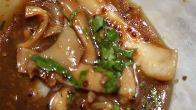 Кальмары в медово-соевом соусе