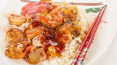 Креветки в медово-остром соусе