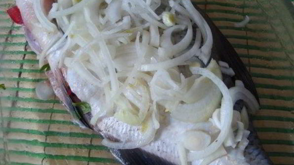 лещ под сметаной