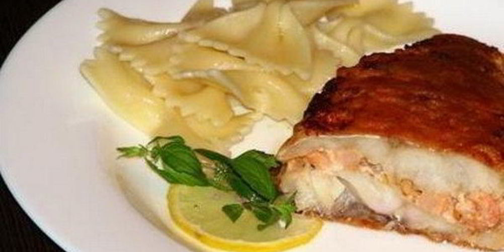 Рецепт морской окунь с креветками в духовке