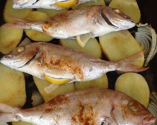 Пагель запеченный