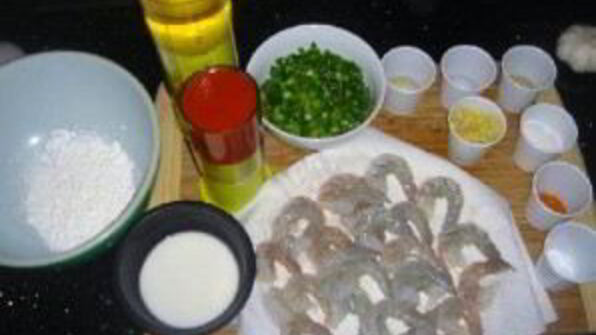 пикантные креветки с чесноком