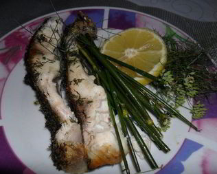 Рыба на подушке из фенхеля